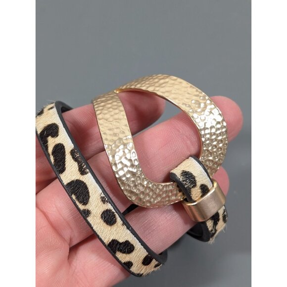 Cheetah Animal Print Faux Fur Gold Tone Hammered Wrap Bracelet 14 inch Boho - Picture 3 of 15